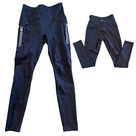 Motion365āby FABLETICS black yoga running pants /2 zipper pockets on the sidesāS - Picture 1 of 17